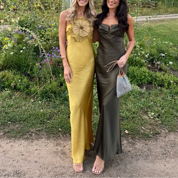 Reformation Brie Silk Dress - Picture 6 of 10